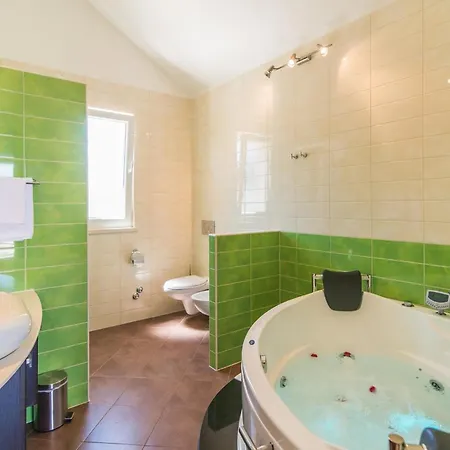 Gumonca Prázdninový dům *