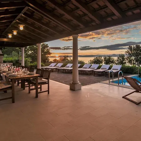 Gumonca Prázdninový dům Mirce